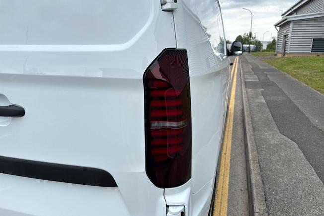 Volkswagen Transporter Photo 18