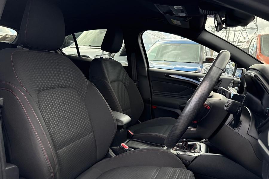 Ford Focus Photo autoimg-f771c84fb1cb6509b312c4514139ebc37fb30d38.jpg