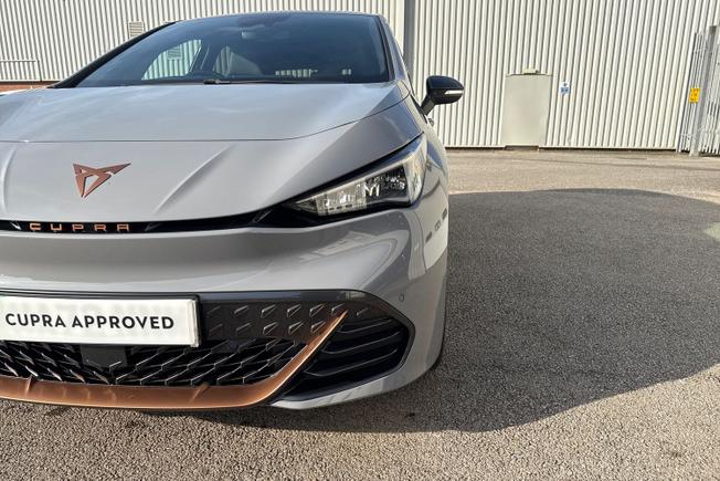 CUPRA Born Photo 30