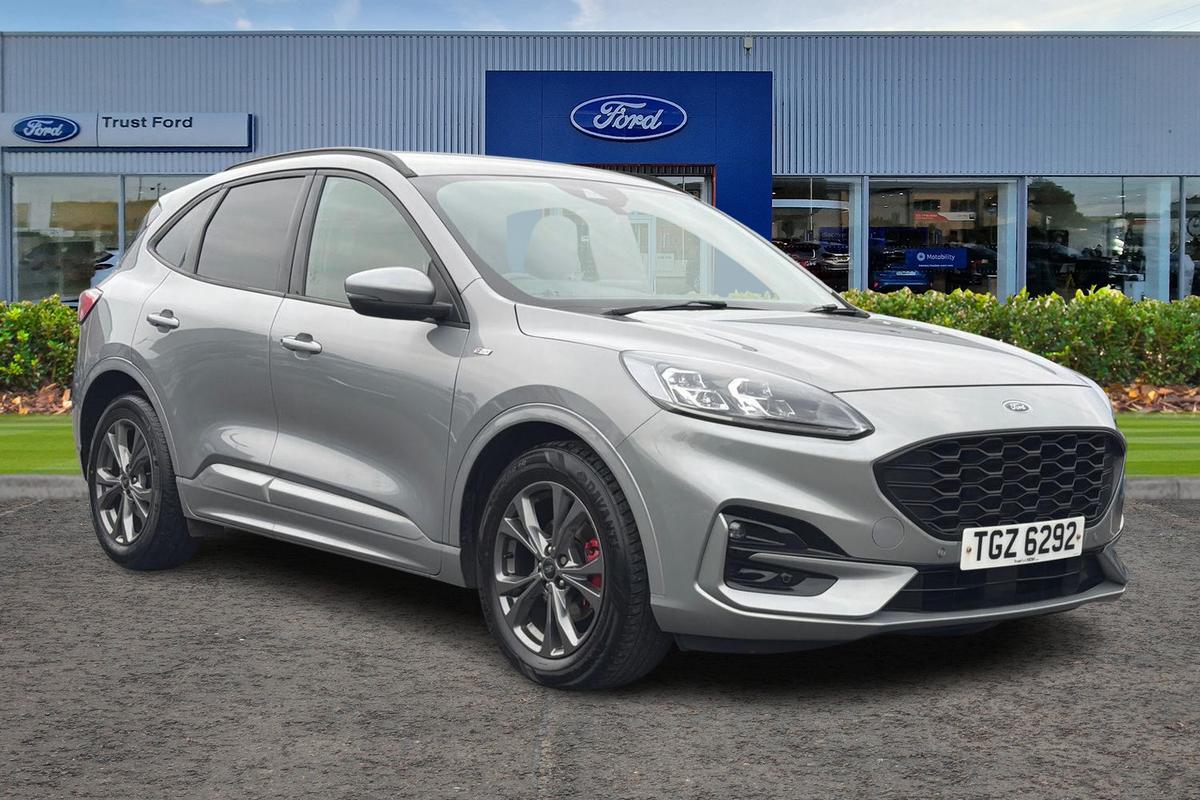 Ford Kuga listing photo