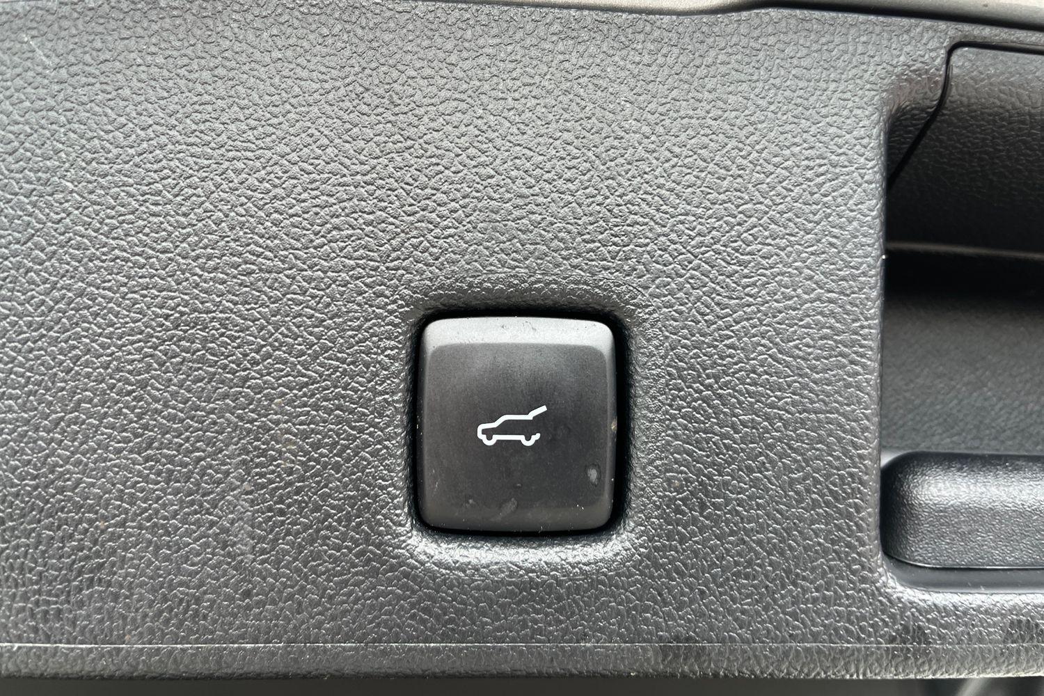 Ford KUGA Photo 21