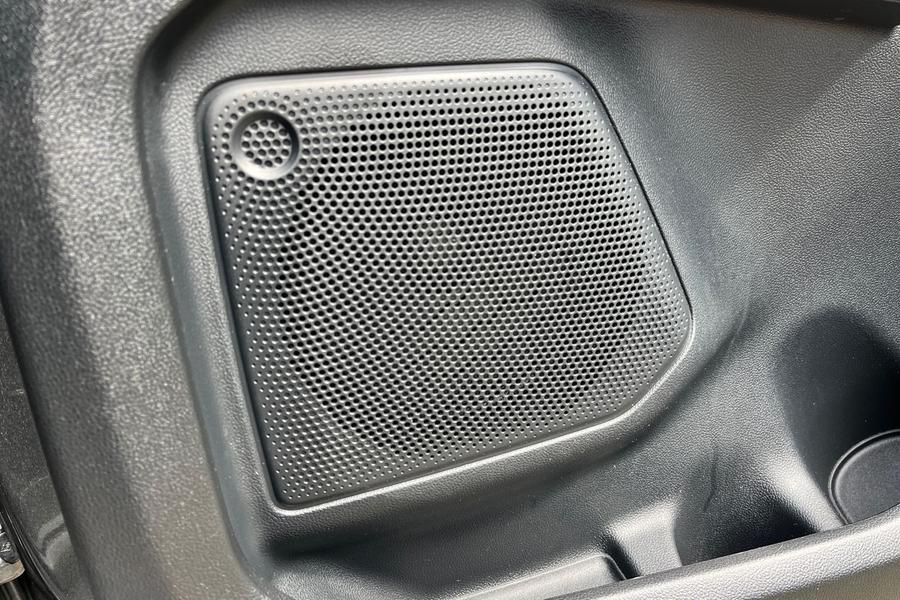 Ford Kuga Photo autoimg-f77bcfe3239fec44827b5ee33b6e9d5e6d5a38e5.jpg