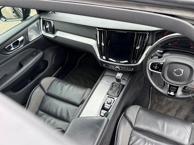 Volvo V60 Photo 33