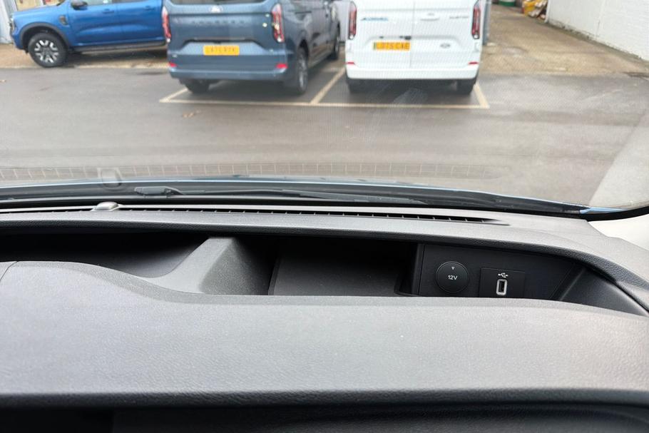 Used Ford TRANSIT SY70HJO 27