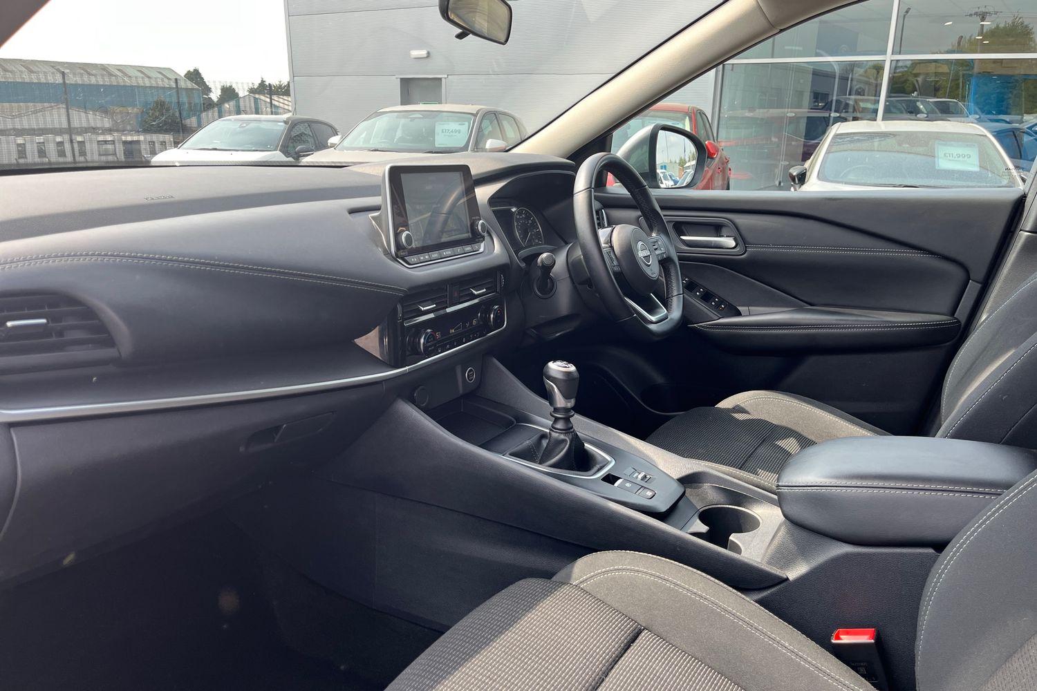 Nissan QASHQAI Photo 17