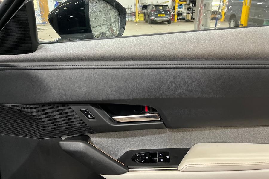 Mazda MX-30 Photo autoimg-f78115729ef5c9178f5b3b42c9c7dd0b4bb16b6a.jpg