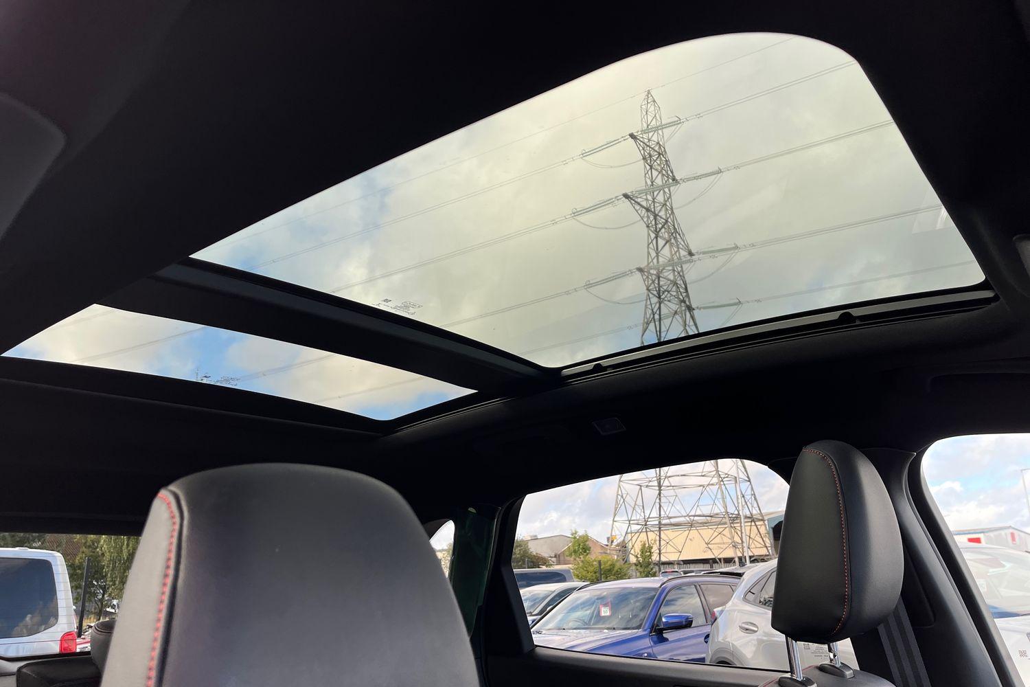 Ford Kuga Photo 38
