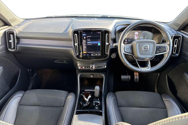 VOLVO Xc40 Photo 10