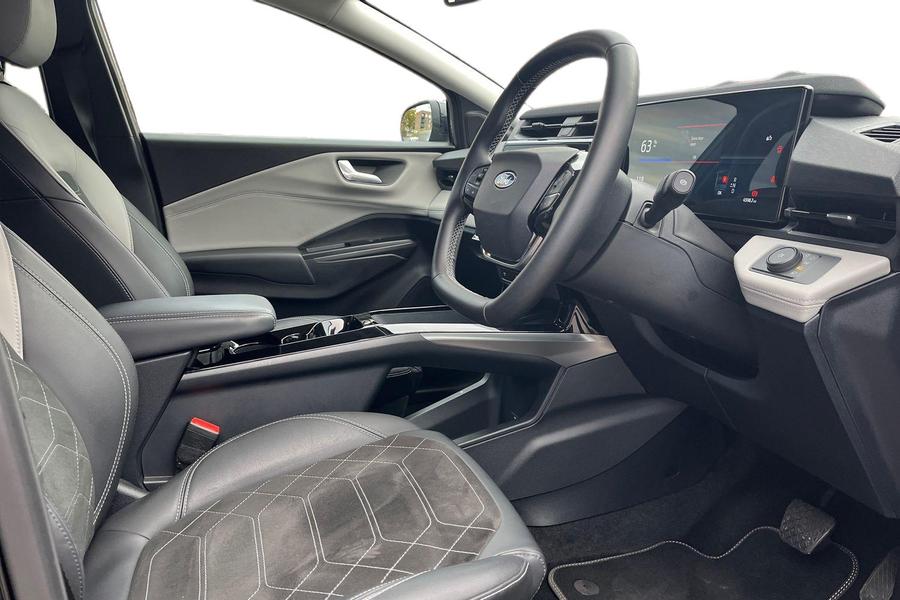 Ford PUMA Photo autoimg-f786e9b140106e12f9cfceef679eea4e072d061e.jpg