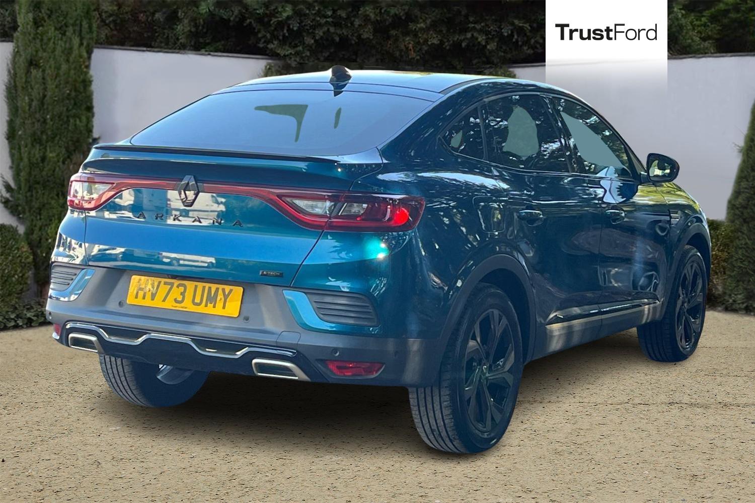 Renault ARKANA Photo 3