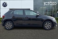 VOLKSWAGEN Polo Photo 4