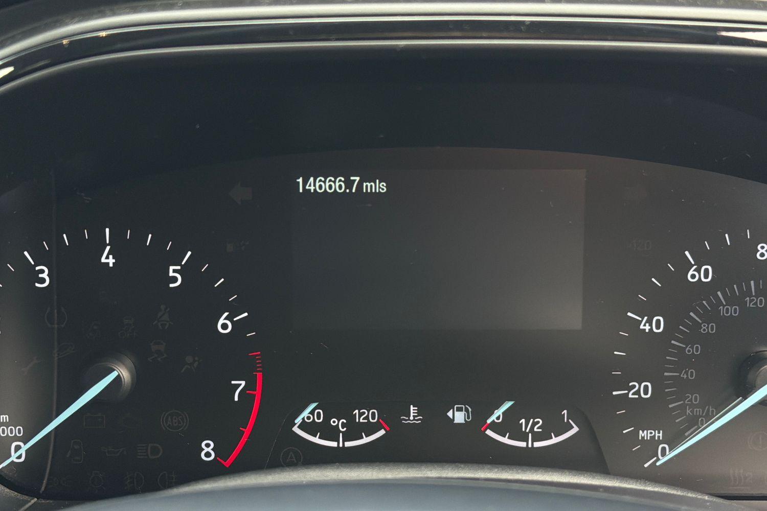 Ford FOCUS Photo 12