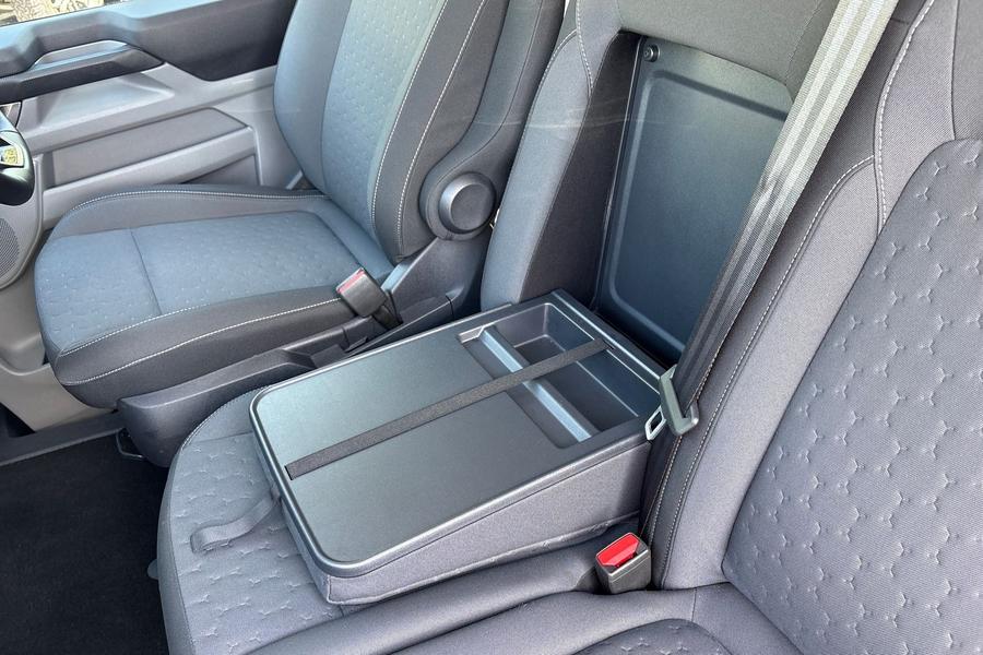 Ford TRANSIT CUSTOM Photo autoimg-f799f7c08b9f6be4a22f84e9b7913a6358a17383.jpg