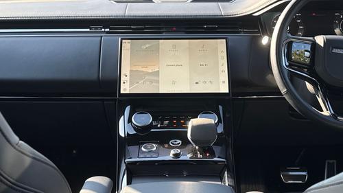 Land Rover Range Rover Sport Photo autoimg-f7a303914aba37ca365cbf5ba36dde58296d230c.jpg