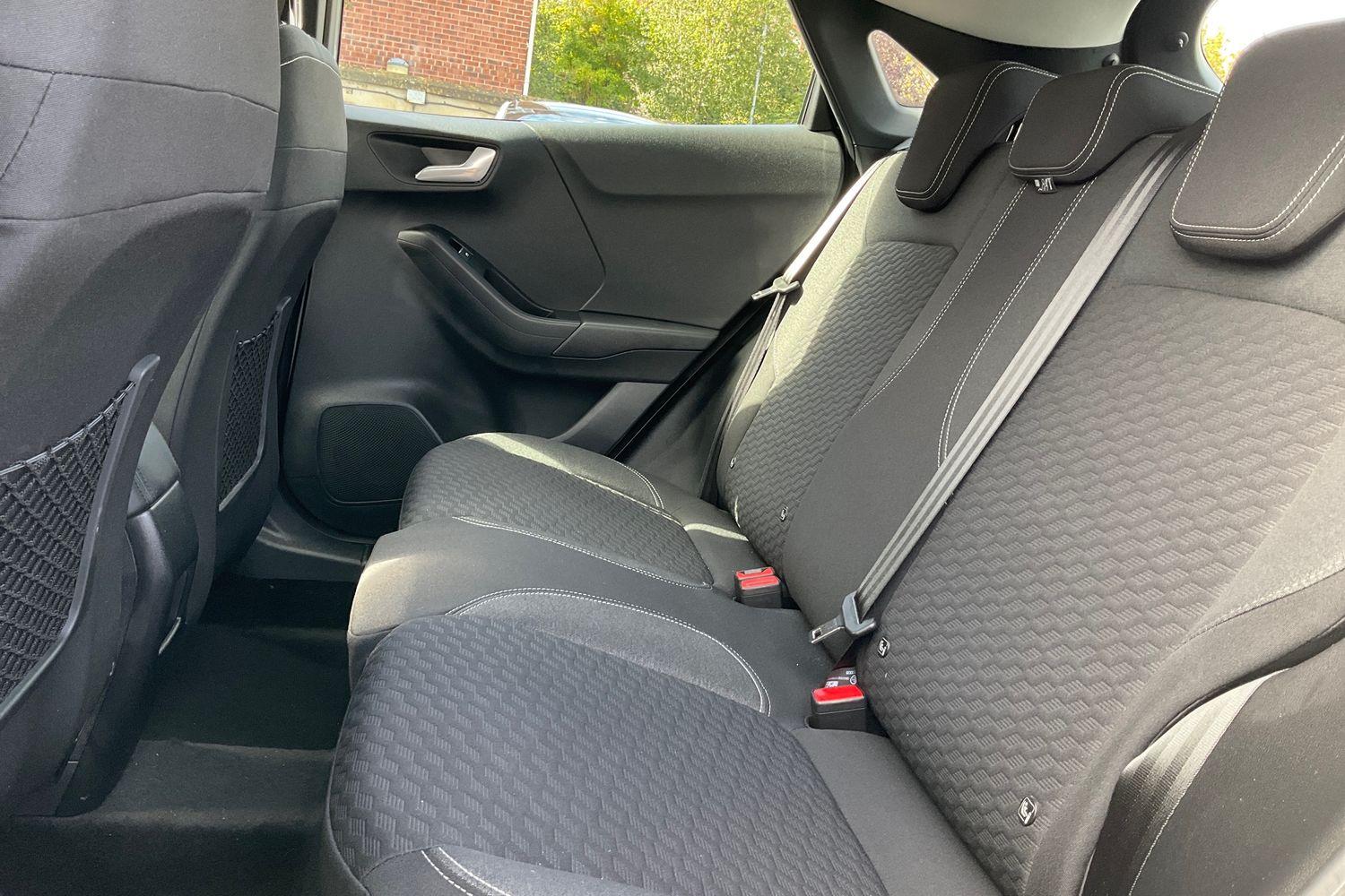 Ford PUMA Photo 19