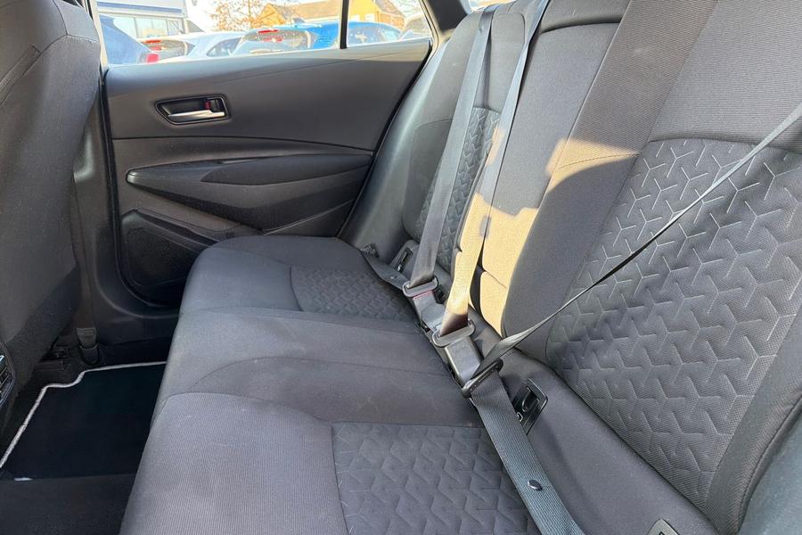 Toyota COROLLA Photo autoimg-f7a493e409d9ca4e9dd97d699d251a37421711c1.jpg