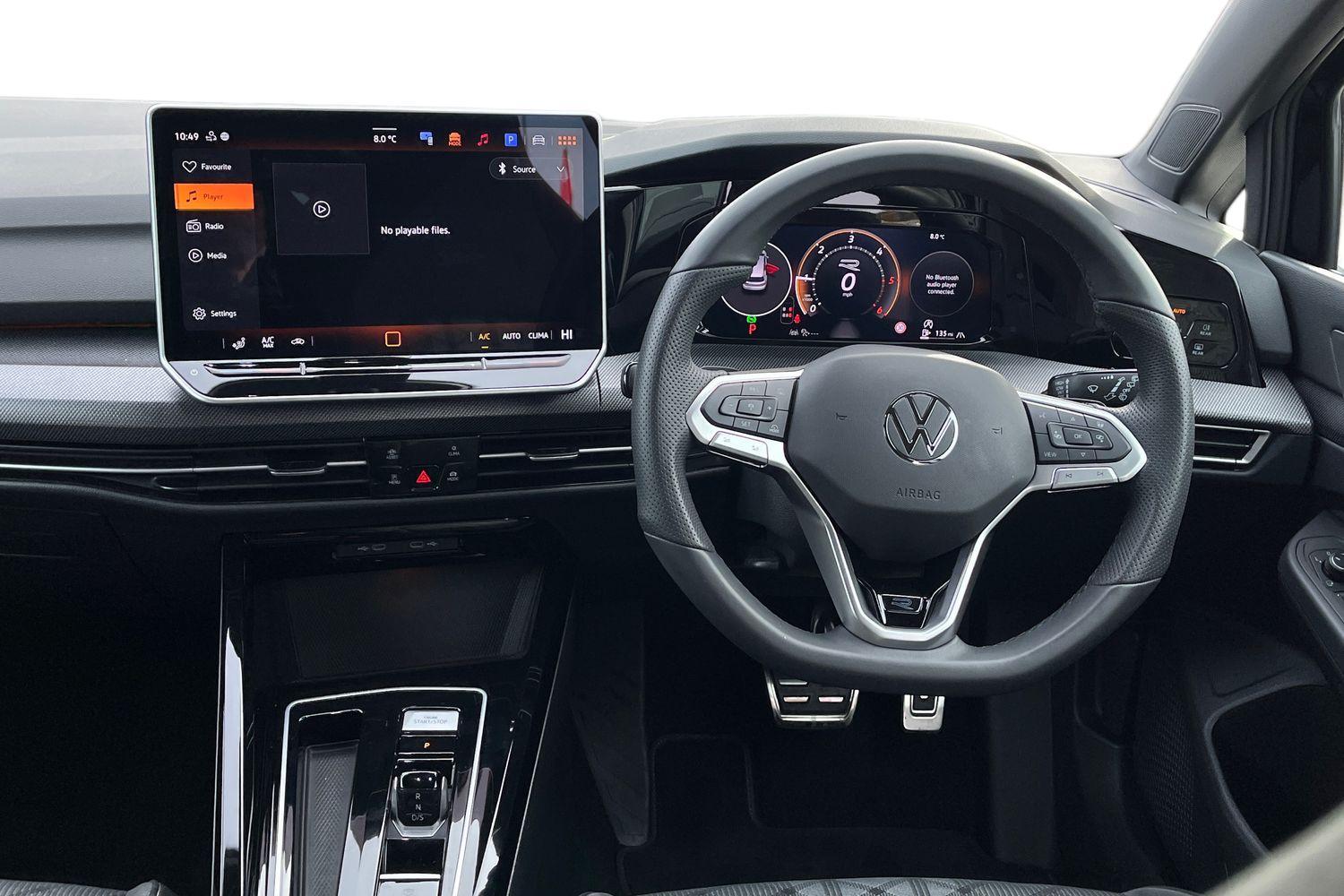 Volkswagen GOLF Photo 10
