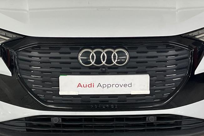 AUDI Q4 E-Tron Photo 31