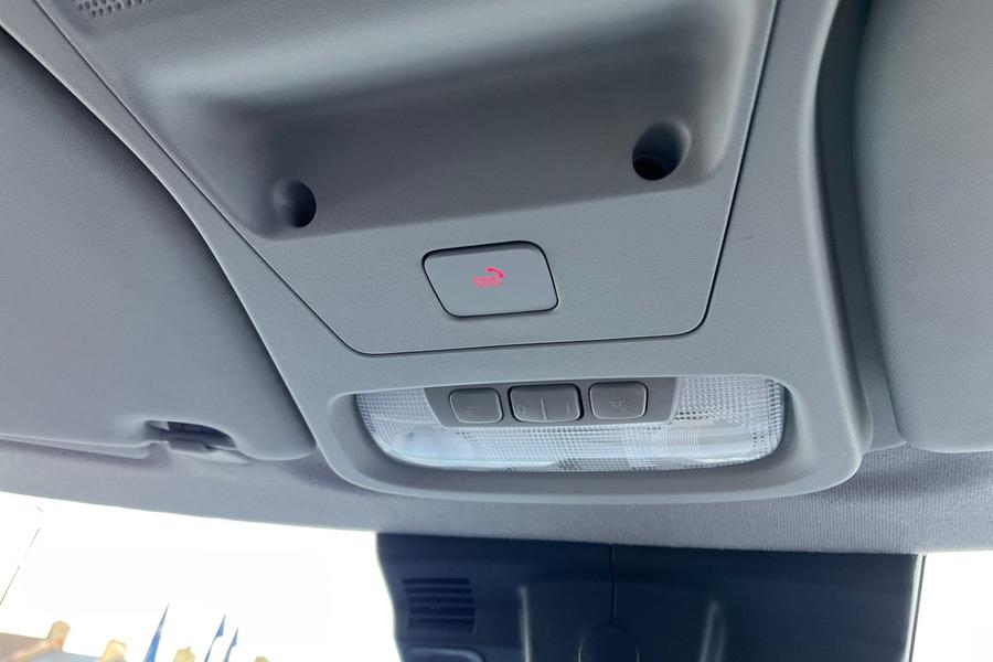 Ford TRANSIT COURIER Photo autoimg-f7a8cf4d2bc52a6bcf7b198b8dd73d5d145f8dc6.jpg