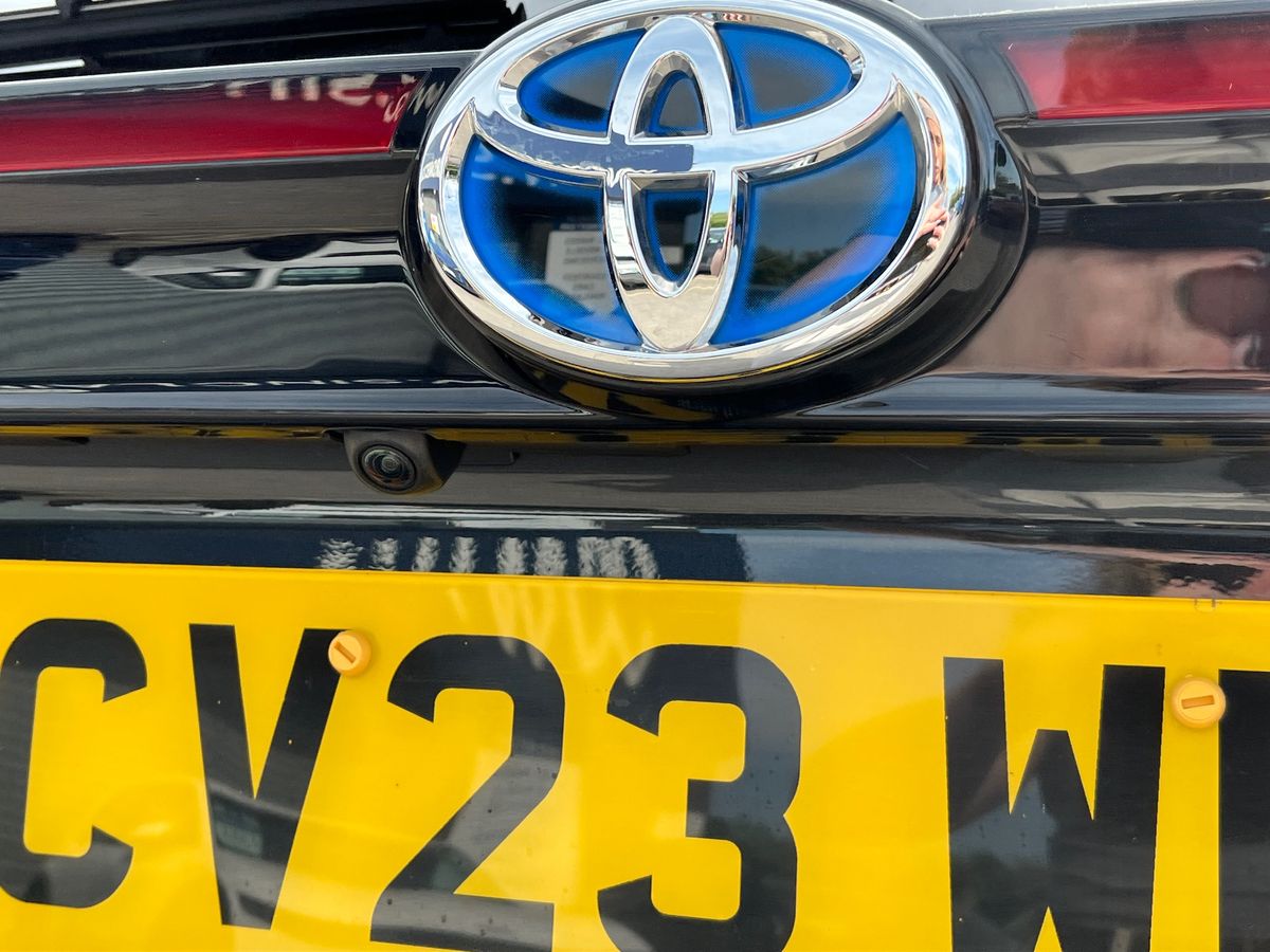 Toyota Yaris Cross Photo 21