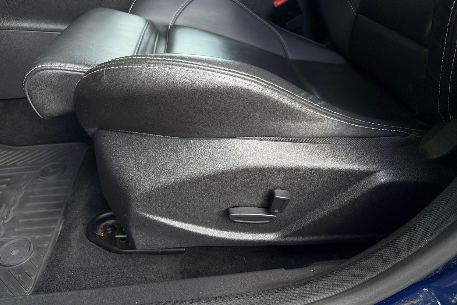 Ford Focus Photo 36