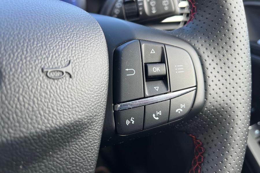 Ford FOCUS Photo autoimg-f7bb15a62f62884819b53eaaa093c5399ce3df13.jpg
