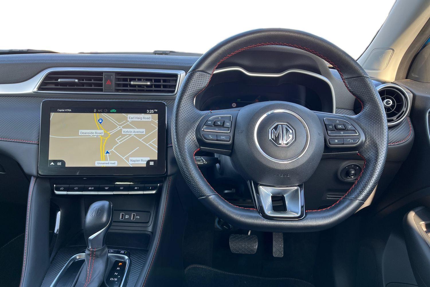 MG MG ZS Photo 10