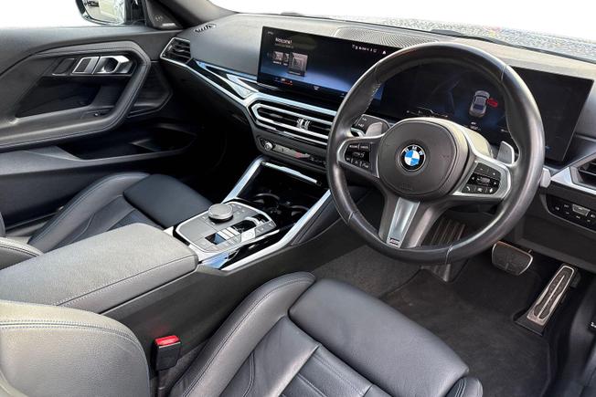 BMW 2 Series Photo 6