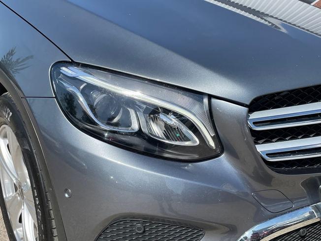 MERCEDES-BENZ Glc Photo 19