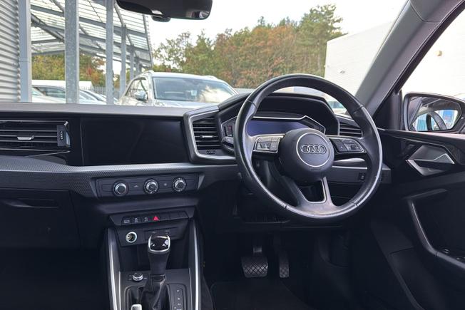 AUDI A1 Photo 40