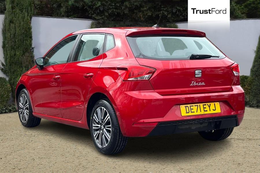 SEAT Ibiza Photo autoimg-f7c5d1b42e9eb9e316db57f4950b7a427376f68f.jpg