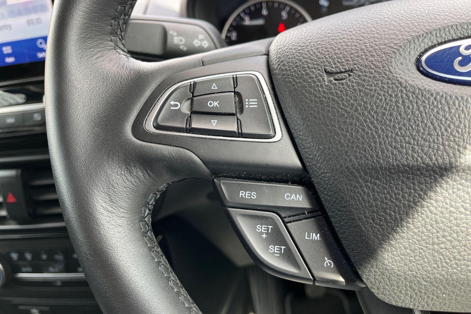 Ford EcoSport Photo 24