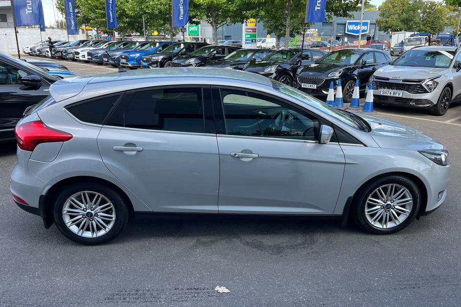 Ford FOCUS Photo autoimg-f7cc414f29a424c6b4d350e1243c794416069c6b.jpg