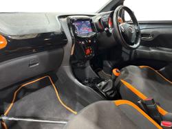 TOYOTA Aygo Photo 2