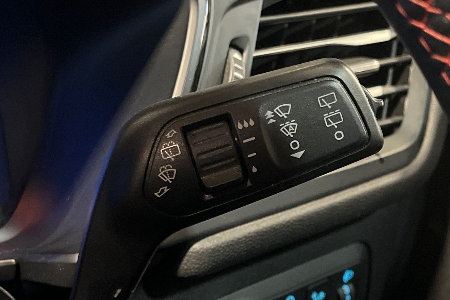 Ford KUGA Photo 14
