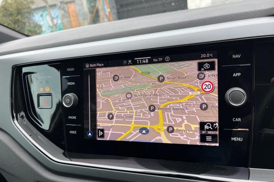 Volkswagen Polo Photo autoimg-f7cfd3c2102b09255f88db947a096cf27060589a.jpg