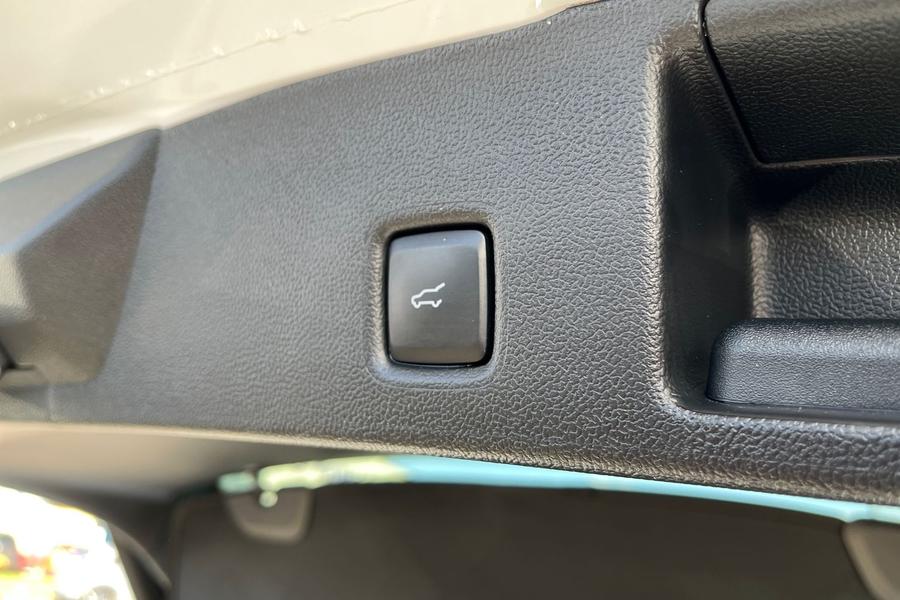 Ford KUGA Photo autoimg-f7d08aea2cede27c06b68fb1202fd9ac9bc678a4.jpg