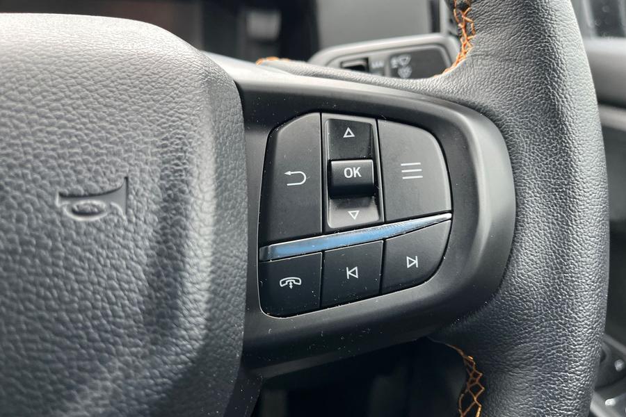 Ford RANGER Photo autoimg-f7d0e55d72b615ddfa856e97dcb9c43e4a5f7cd6.jpg