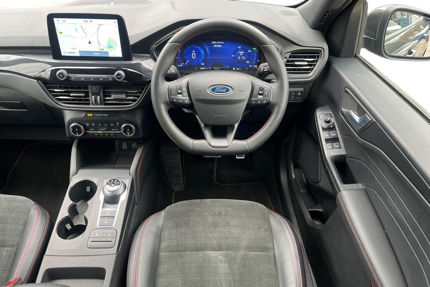 Ford KUGA Photo 10