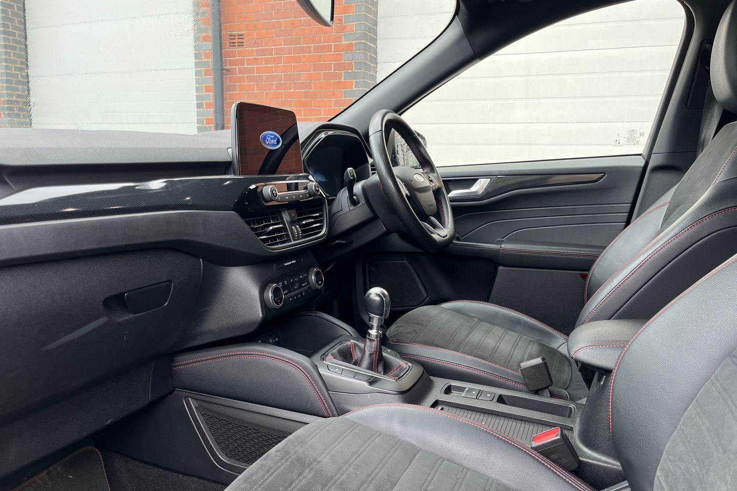 Ford KUGA Photo 17