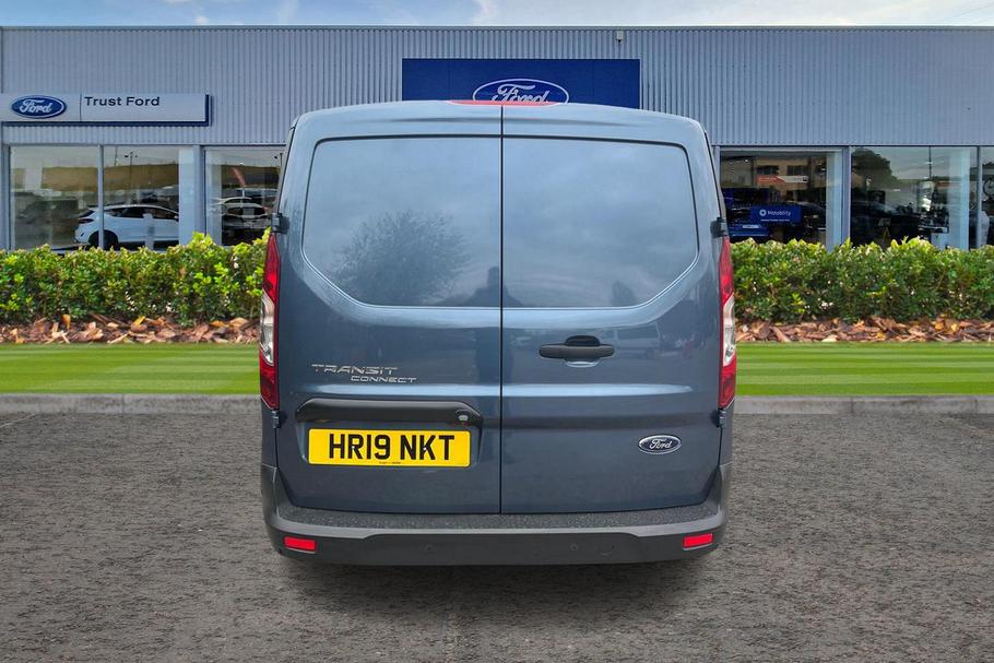 Used FORD TRANSIT CONNECT HR19NKT 12