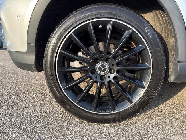 MERCEDES-BENZ GLA Photo 21