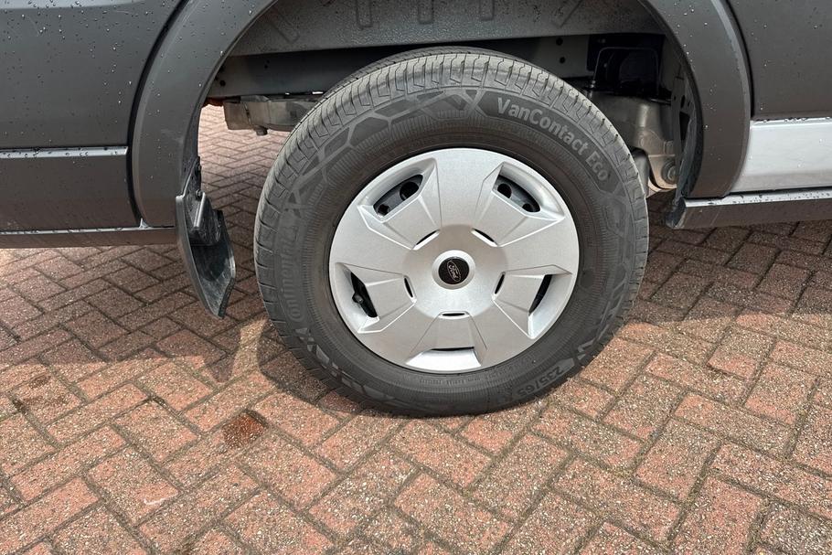 Used Ford E-TRANSIT BT75UVC 22