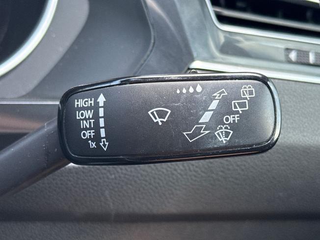 VOLKSWAGEN Tiguan Photo 55