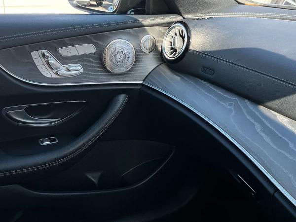 Mercedes-Benz E Class Photo autoimg-f7df66587fe103142a03587028ca3d4ec95b6b60.jpg