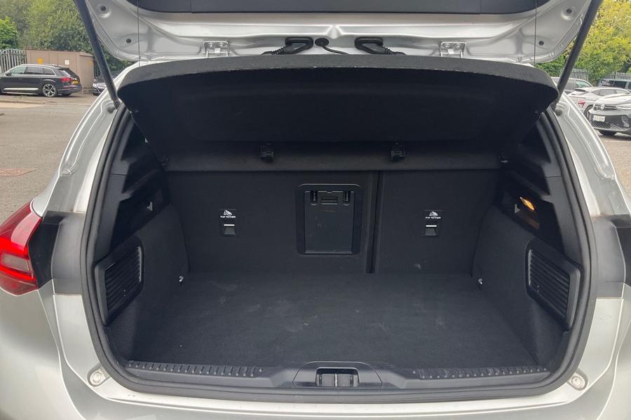 Ford Focus Photo autoimg-f7e5e8ca8782bc4e56612ea5523644e3c9c30bde.jpg