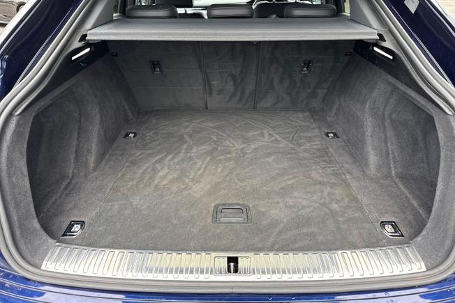 Audi e-tron Photo 12