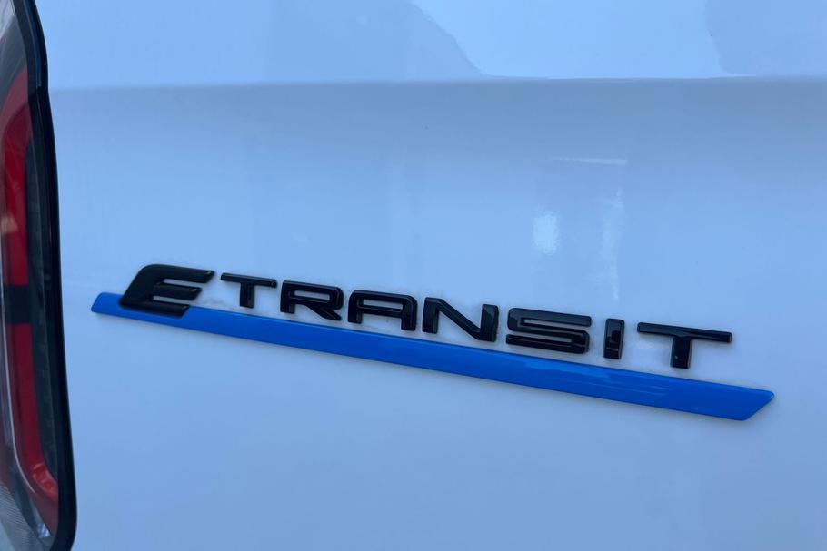 Used Ford E-Transit Custom MJ25UZR 20