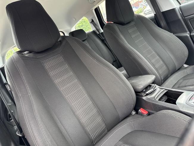 PEUGEOT 308 Sw Photo 26