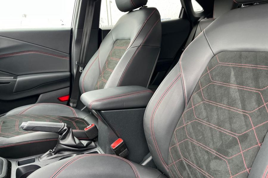 Ford Puma Photo autoimg-f7f3a575835181ea9571e3c45100fe3add088881.jpg
